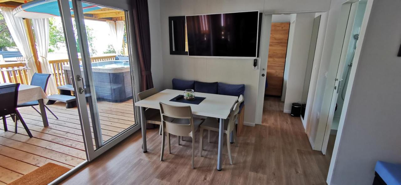 Mobile Home Kmz Selce Exterior foto