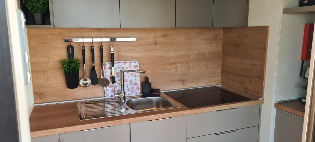 Mobile Home Kmz Selce Exterior foto